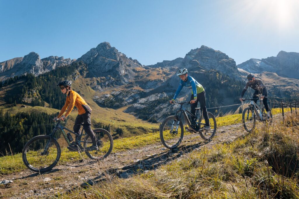 Annecy Mountains (France) – cycling travel impression
