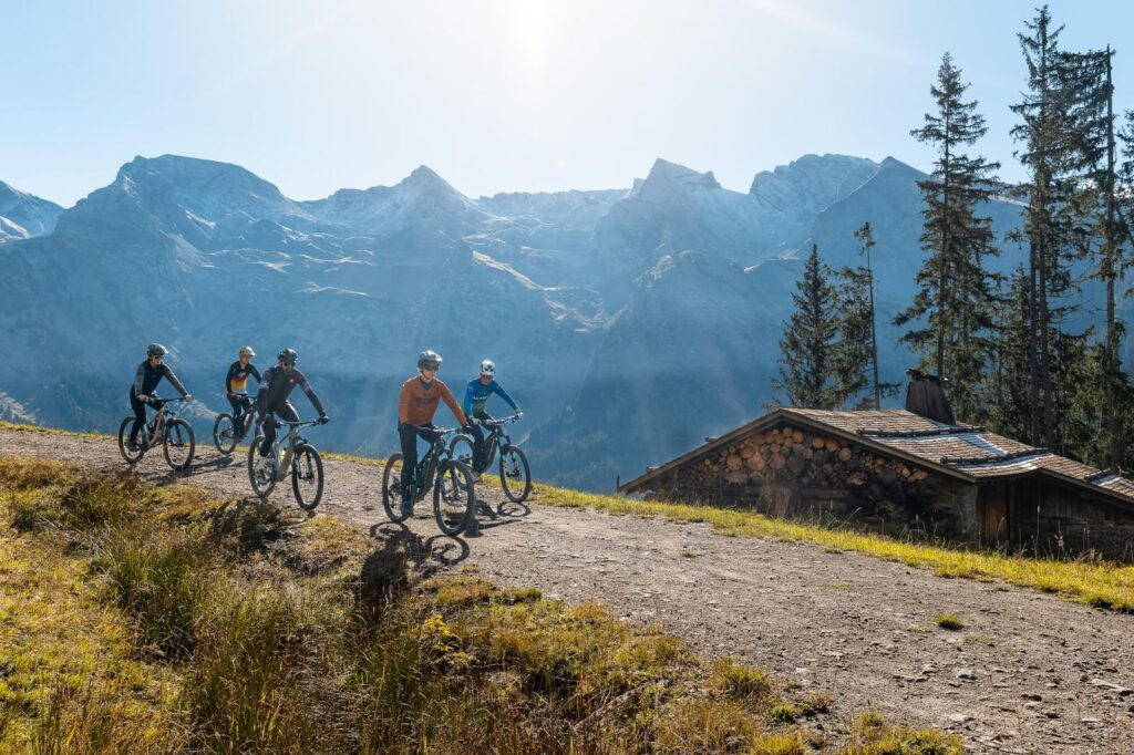 Annecy Mountains (France) – cycling travel impression