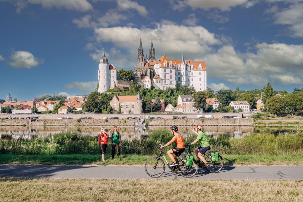 AugustusTours GmbH & Co. (Germany) – cycling travel impression