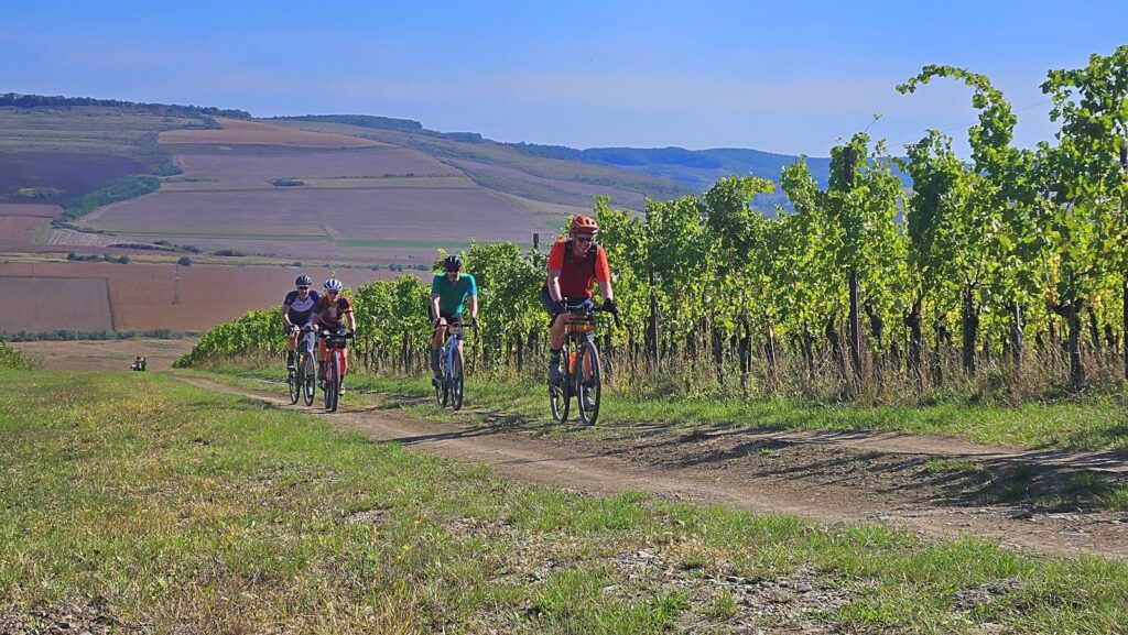 Bike in time (Romania) – cycling travel impression