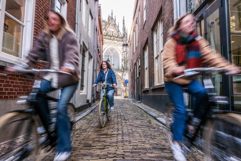 VisitBrabant (The Netherlands) – cycling travel impression