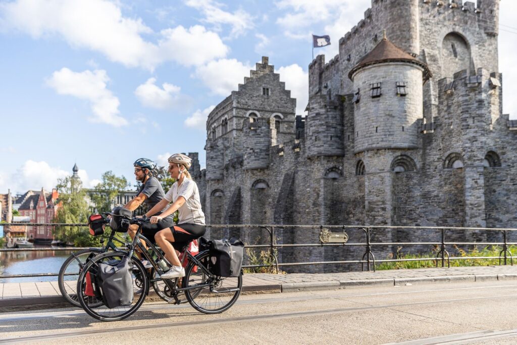 VISITFLANDERS (Belgium) – cycling travel impression